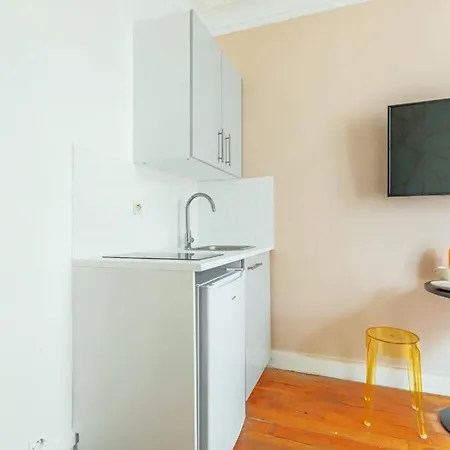 Joli 2 Pieces Dans Un Agreable Quartier De アパート *