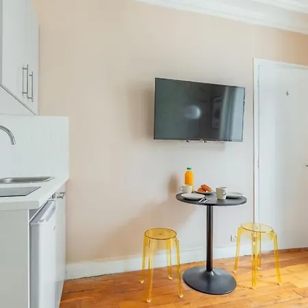 아파트 Joli 2 Pieces Dans Un Agreable Quartier De